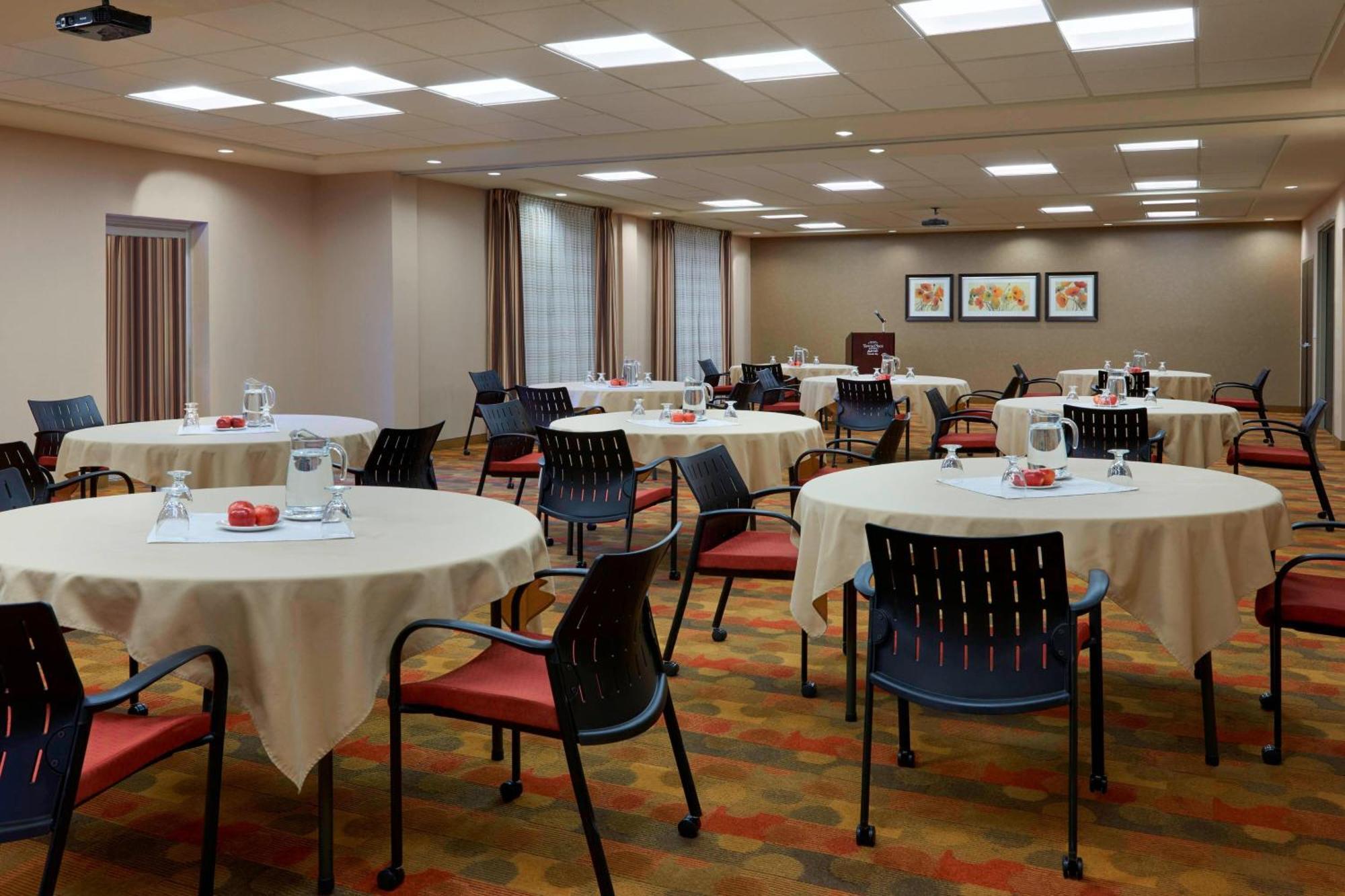 Towneplace Suites By Marriott ת'אנדר ביי מראה חיצוני תמונה